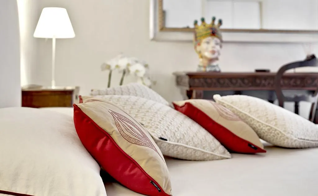 Donna Coraly Country Boutique Hotel 2*, Arenella (Syracuse)