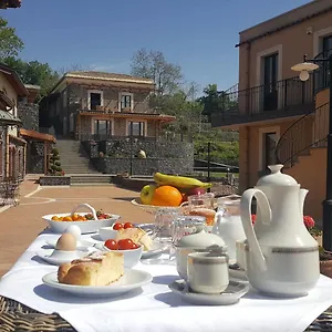Country house Antico Borgo Petralia