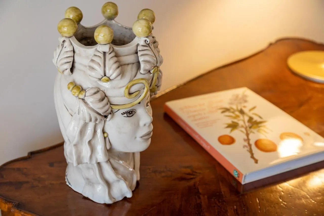 ** Resort Donna Coraly Country Boutique Hotel Arenella  Itália