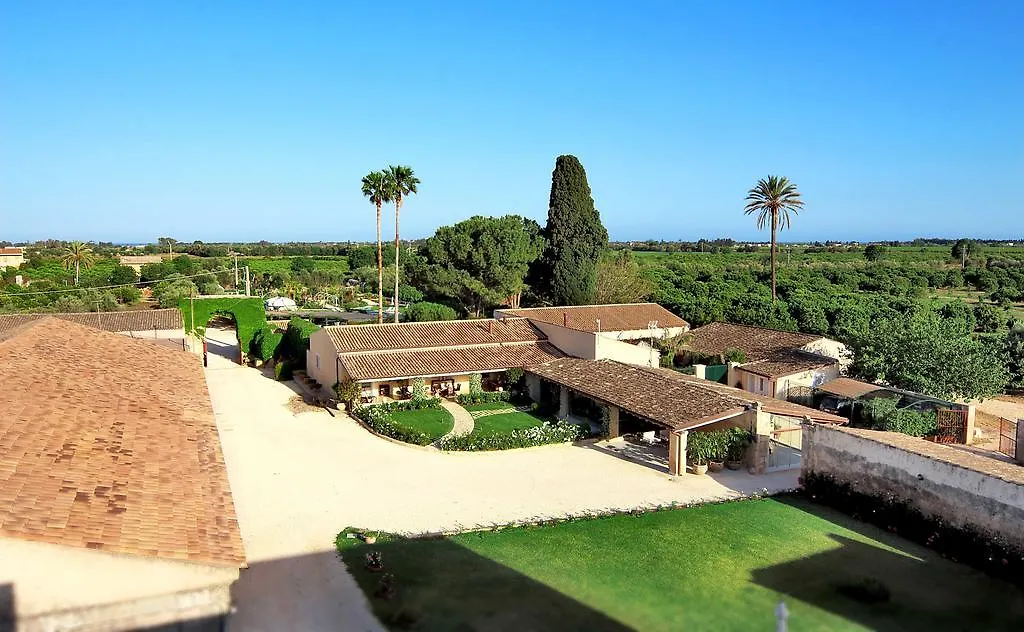 Resort Donna Coraly Country Boutique Hotel
